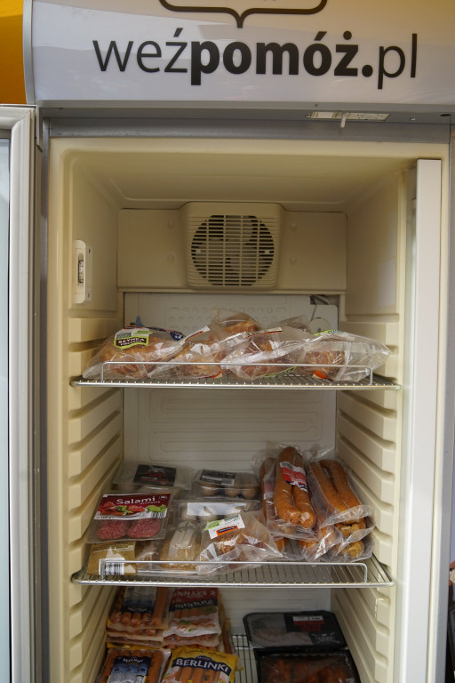 W Brzegu pojawiła się społeczna lodówka