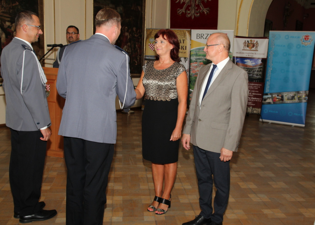 Policjanci z Brzegu obchodzili 100. rocznicę powołania Policji Państwowej