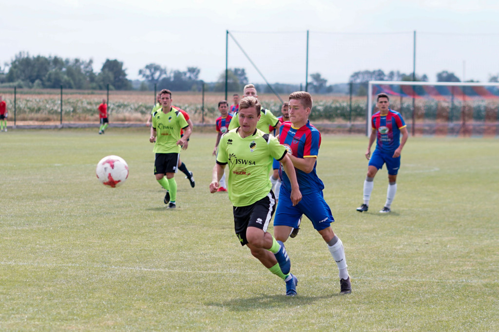 Debiut zespołu ze Starowic na remis! Pierwszy punkt beniaminka