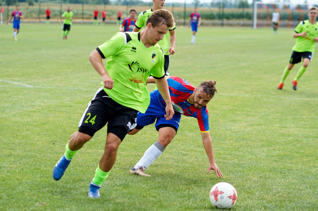 Debiut zespołu ze Starowic na remis! Pierwszy punkt beniaminka