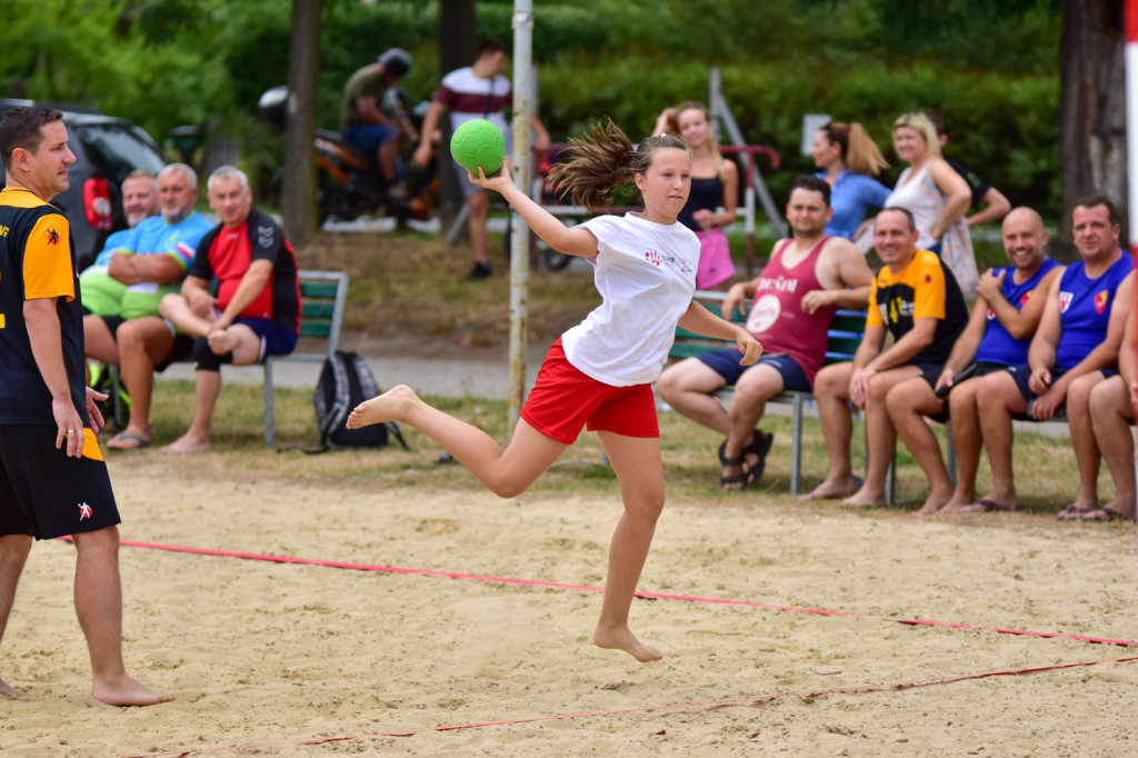 Turniej Piłki Ręcznej Plażowej w Grodkowie [fotorelacja]