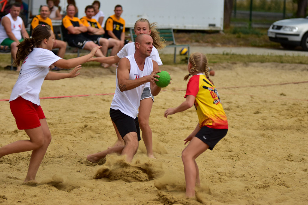 Turniej Piłki Ręcznej Plażowej w Grodkowie [fotorelacja]