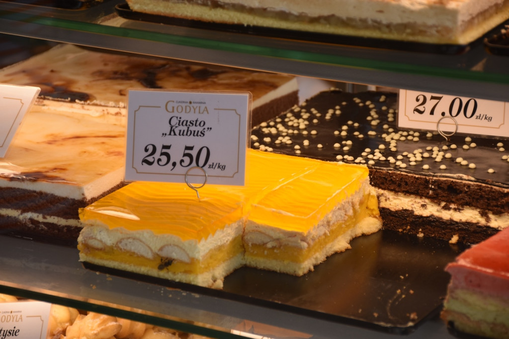 Rzemieślnicze lody, regionalny kołocz śląski, pyszne ciasta, pieczywo i torty. Otwarcie nowej Cukierni Godyla przy ul. Długiej w Brzegu