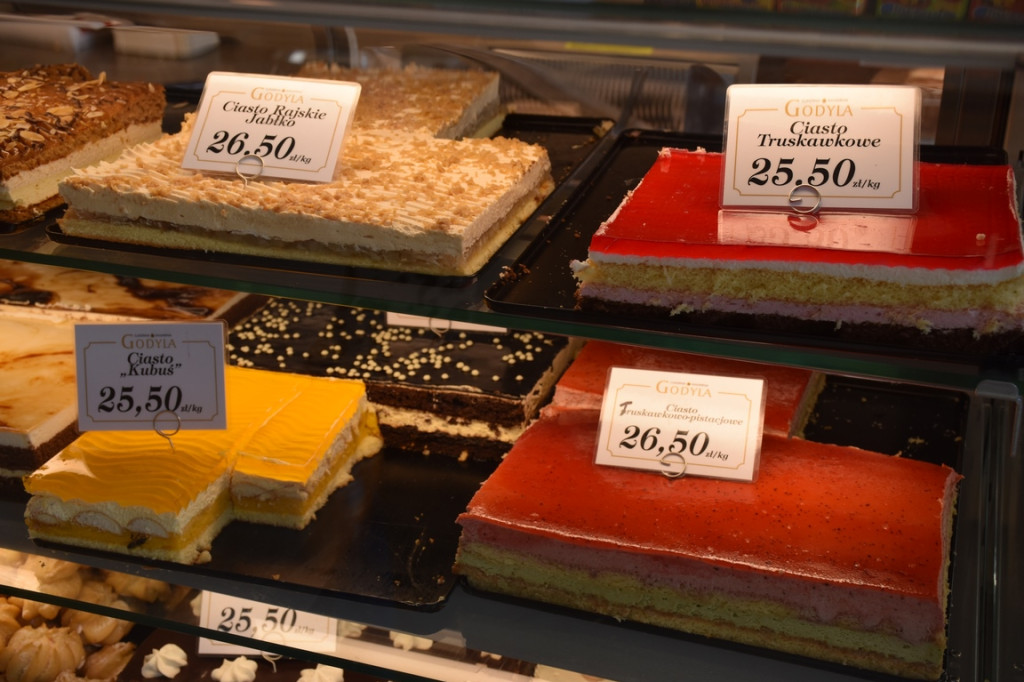 Rzemieślnicze lody, regionalny kołocz śląski, pyszne ciasta, pieczywo i torty. Otwarcie nowej Cukierni Godyla przy ul. Długiej w Brzegu