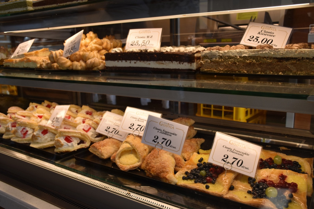 Rzemieślnicze lody, regionalny kołocz śląski, pyszne ciasta, pieczywo i torty. Otwarcie nowej Cukierni Godyla przy ul. Długiej w Brzegu
