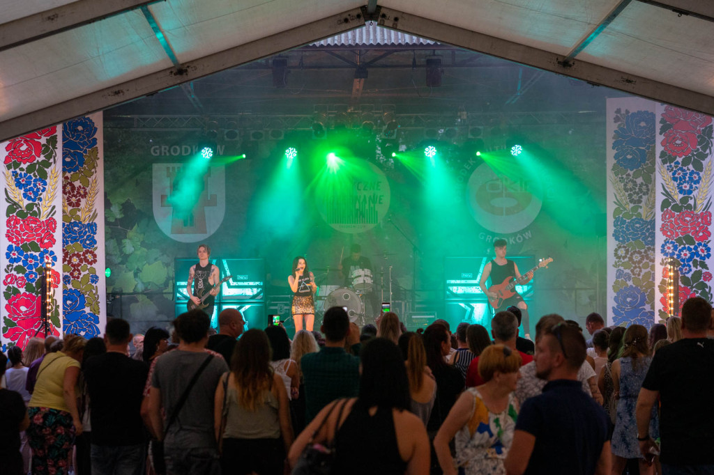 Muzyczne Pożegnanie lata w Grodkowie - koncert Eweliny Lisowskiej [fotorelacja]