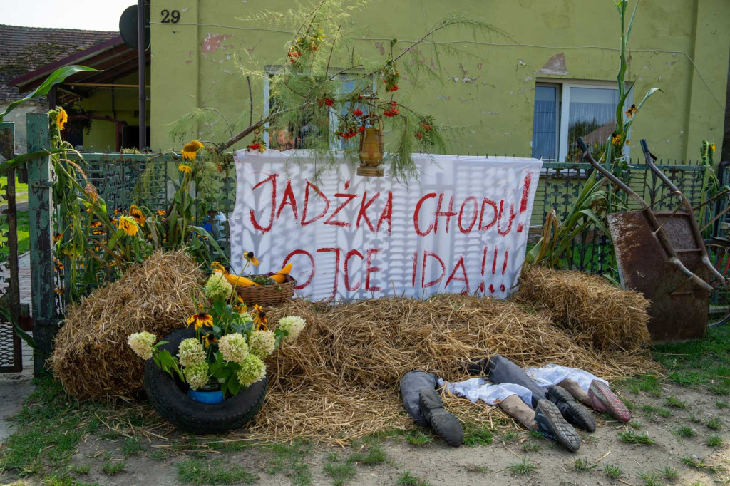 Święto plonów w Lipkach. Najpiękniejszy wieniec dożynkowy w Gminie Skarbimierz z Łukowic Brzeskich