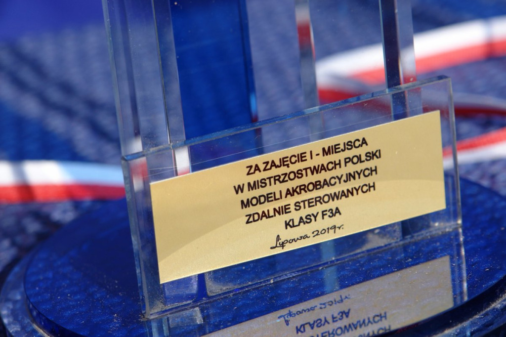 Pod Grodkowem rozegrano Mistrzostwa Polski Modeli Akrobacyjnych Zdalnie Sterowanych