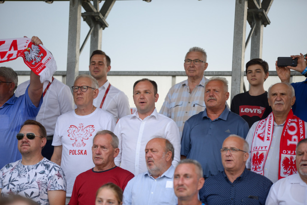 Święto piłki nożnej w Grodkowie. Polki zagrały z Czeszkami mecz towarzyski U-19 [fotorelacja]