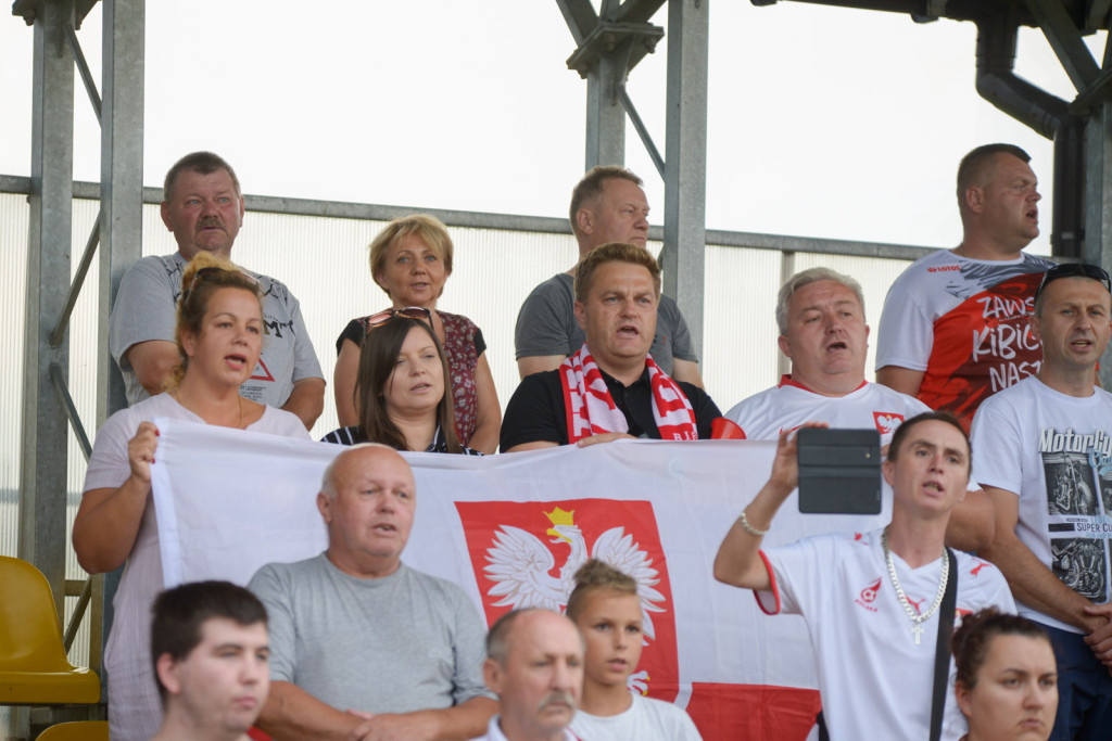 Święto piłki nożnej w Grodkowie. Polki zagrały z Czeszkami mecz towarzyski U-19 [fotorelacja]