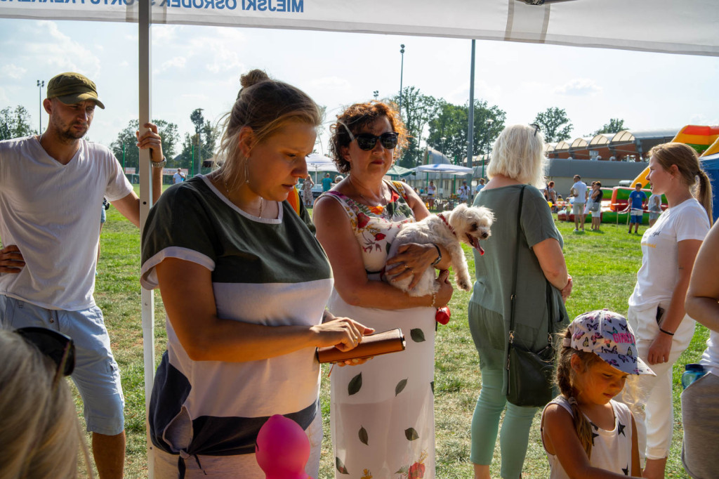 Trzecia edycja Brzeskiego Festiwalu Kaczek. W wyścigu rywalizowało ponad 250 gumowych kaczuszek