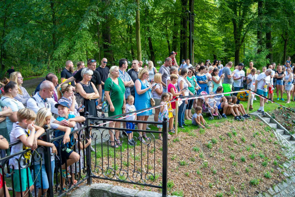 Trzecia edycja Brzeskiego Festiwalu Kaczek. W wyścigu rywalizowało ponad 250 gumowych kaczuszek
