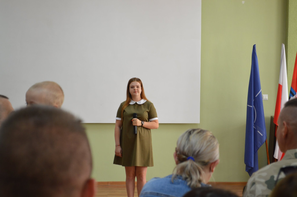 Pożegnanie żołnierzy wyjeżdżających do Iraku