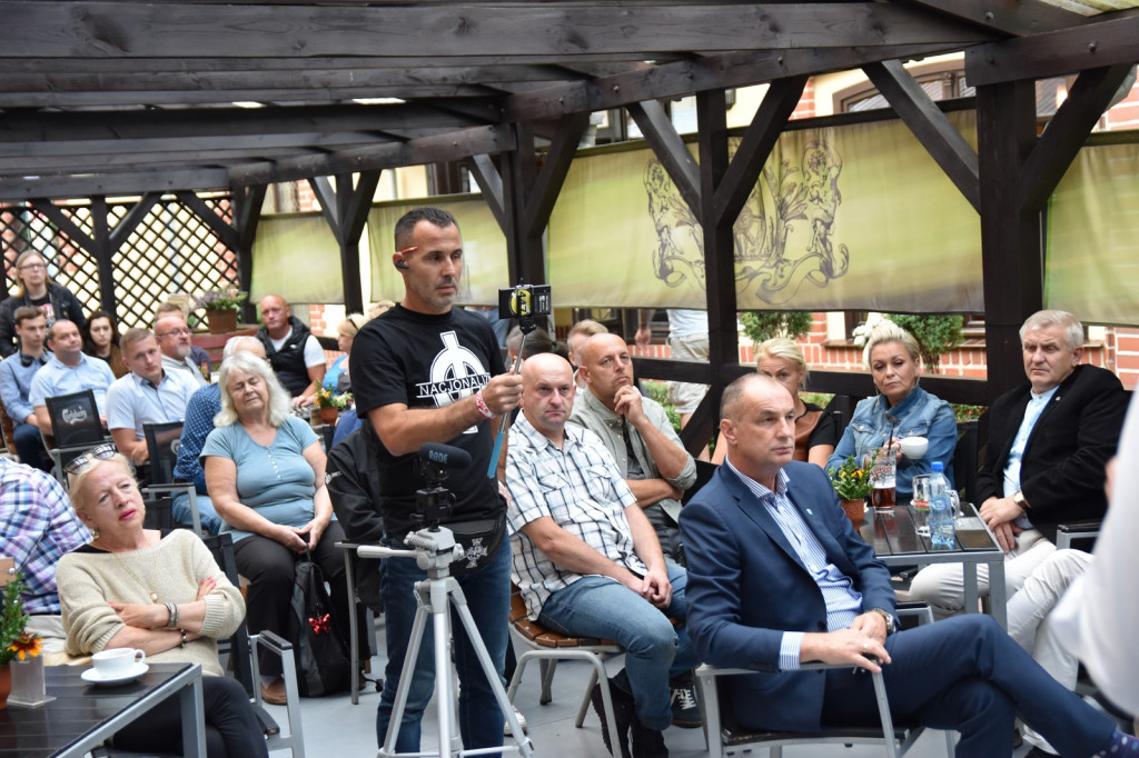 Kukiz i PSL rozpoczęli kampanię od Opolszczyzny. Spotkali się m.in. z mieszkańcami Brzegu i Grodkowa