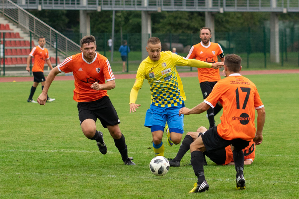 Derby z Ruchem na minus. Pierwsza porażka Stali