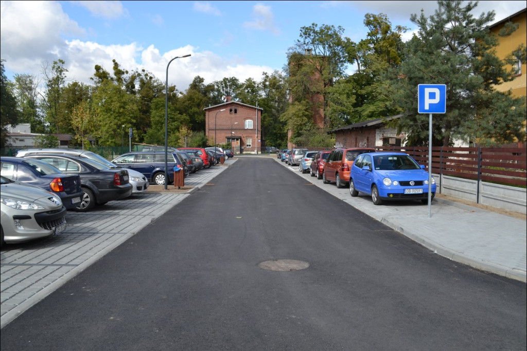 Lewin Brzeski ma nowoczesne centrum przesiadkowe