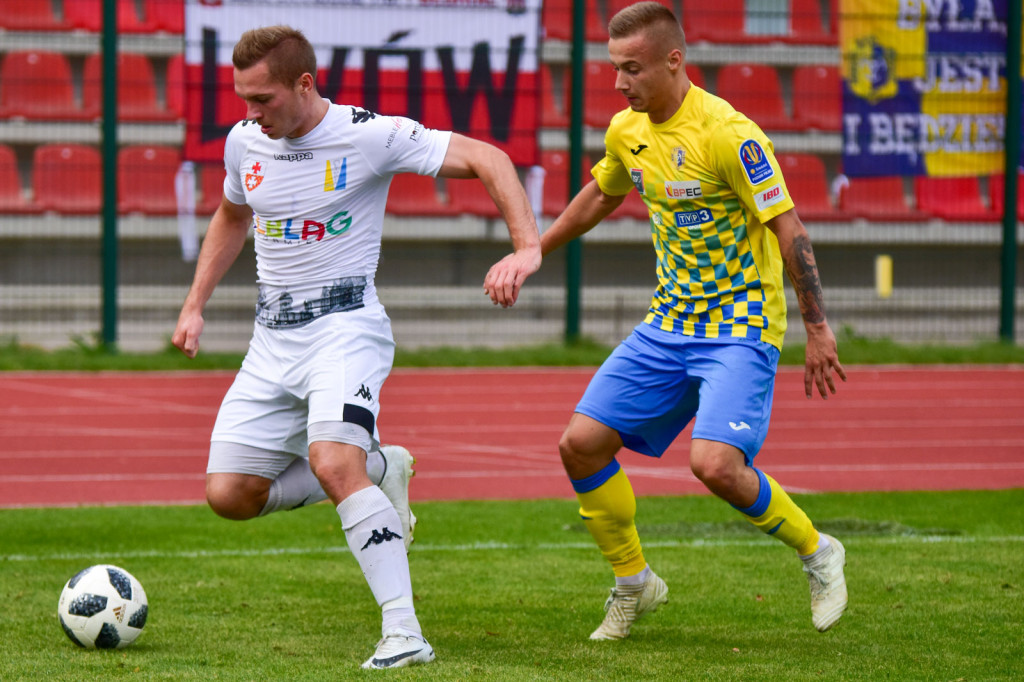 Stal odpada z Pucharu Polski. Olimpia nieznacznie lepsza