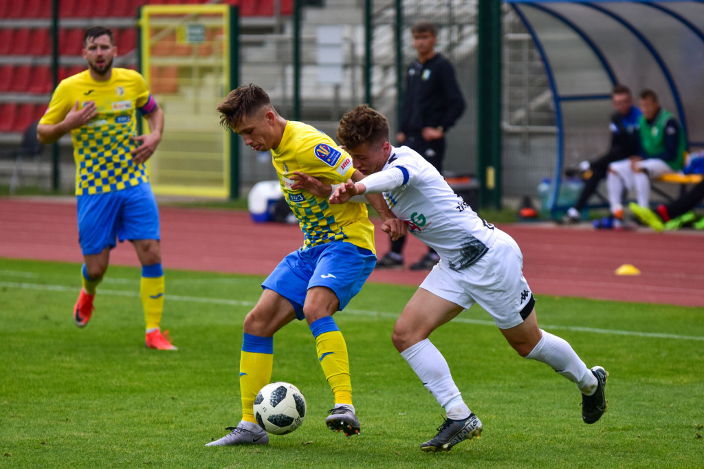 Stal odpada z Pucharu Polski. Olimpia nieznacznie lepsza
