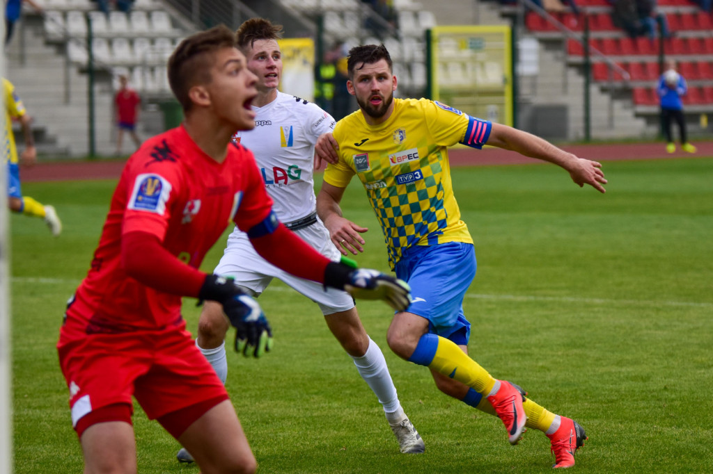 Stal odpada z Pucharu Polski. Olimpia nieznacznie lepsza