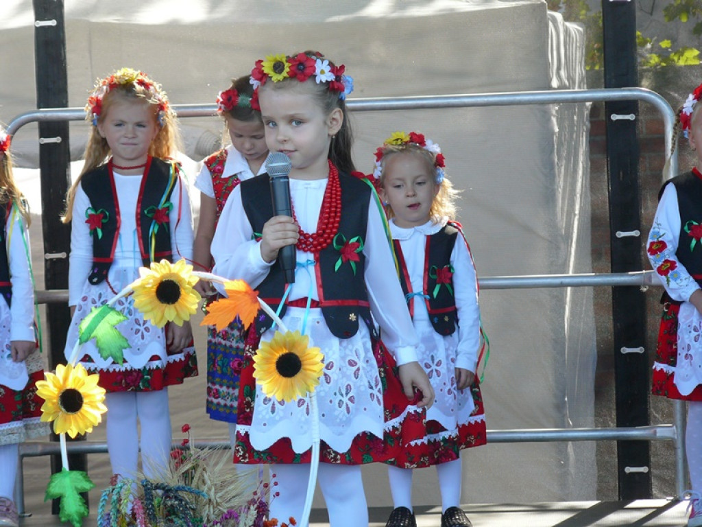 Występ przedszkolaków z Krzyżowic na XIX Europejskich Targach Chłopskich [fotorelacja]