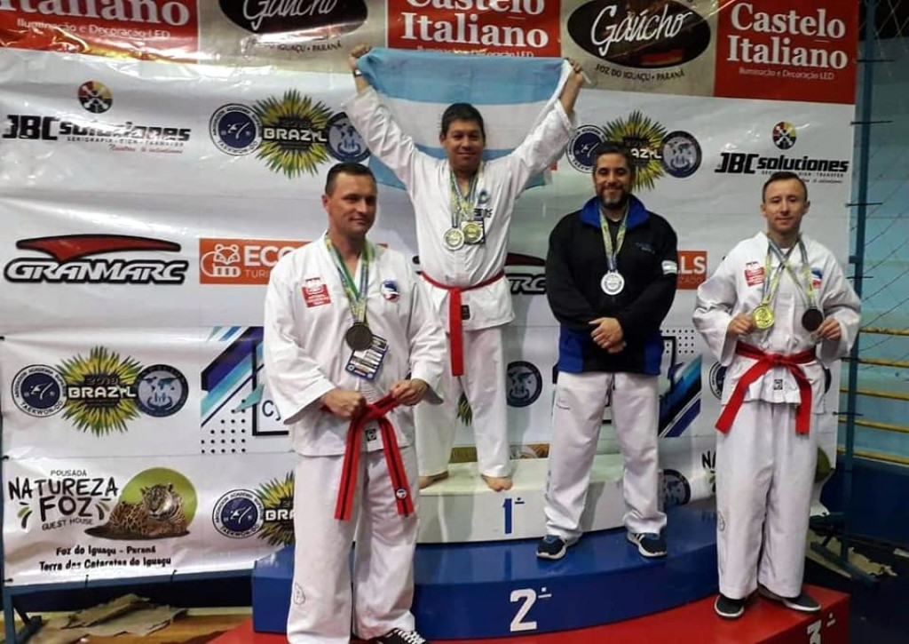 Ogromny sukces zawodników z Opolskiego Klubu Sportów Walki na Mistrzostwach Świata w Taekwon-do ITF w Brazylii