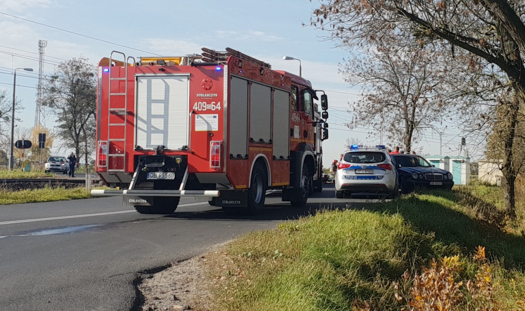 Brzeg: Osobówka zderzyła się z pociągiem