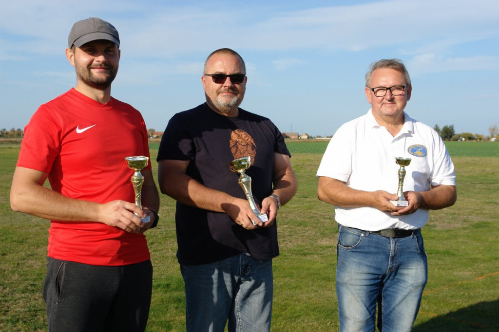 Pod Grodkowem rozegrano ostatnią rundę zawodów modelarskich
