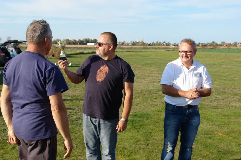 Pod Grodkowem rozegrano ostatnią rundę zawodów modelarskich