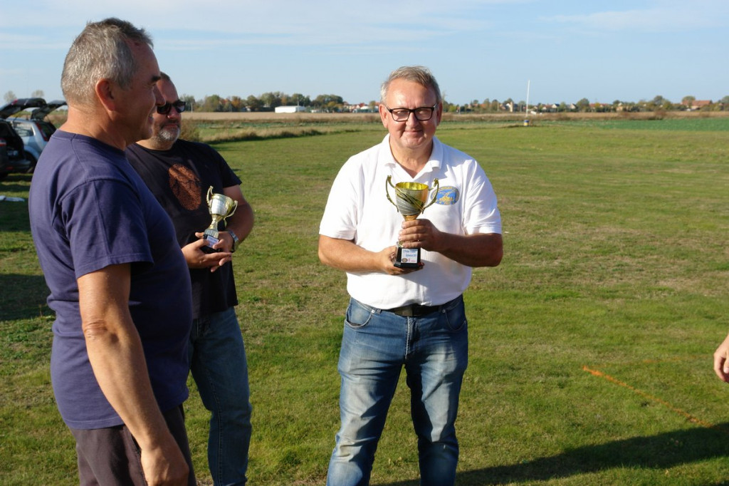 Pod Grodkowem rozegrano ostatnią rundę zawodów modelarskich