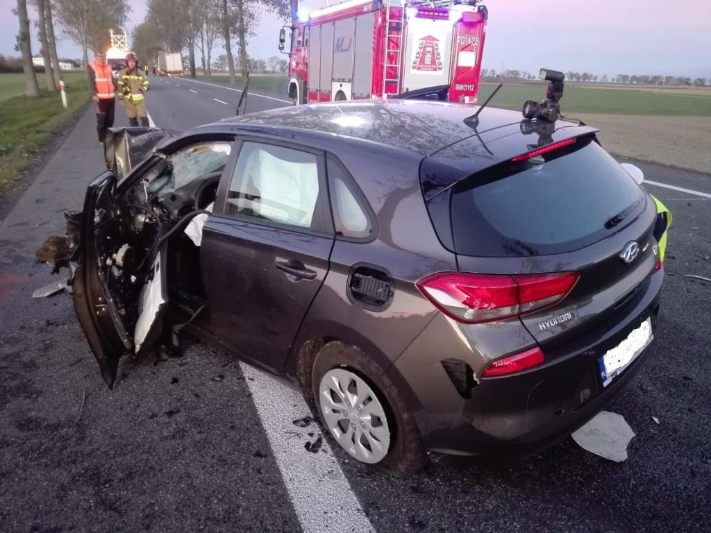 Tragiczny wypadek na DK 39 pod Łukowicami Brzeskimi. Nie żyje 75-letni kierowca