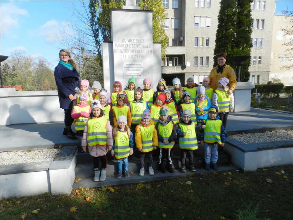 Nie umiera ten, kto trwa w pamięci żywych