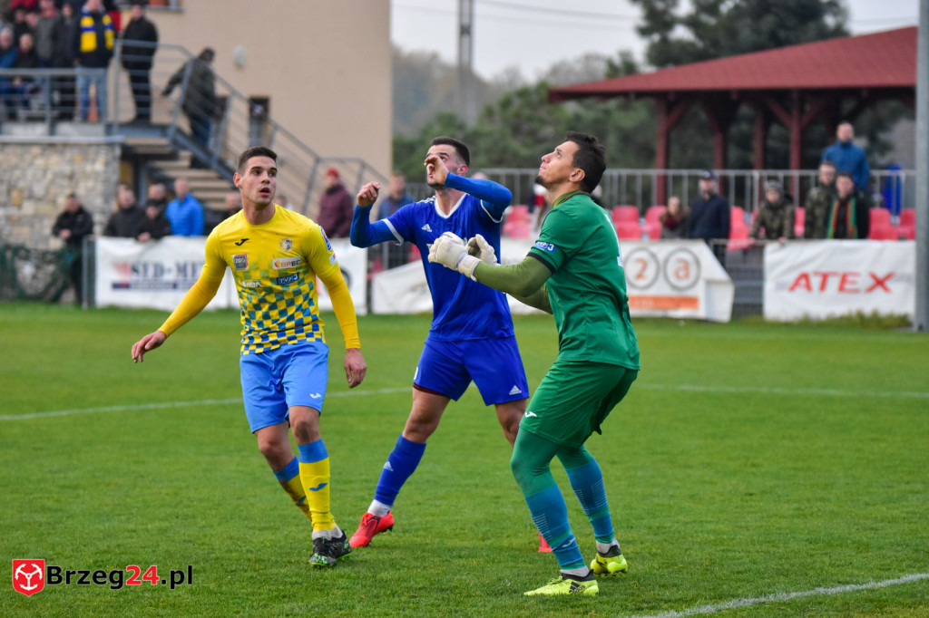 Stal remisuje w 