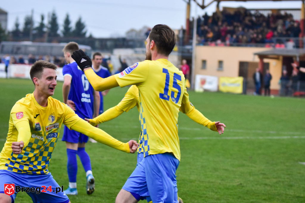 Stal remisuje w 