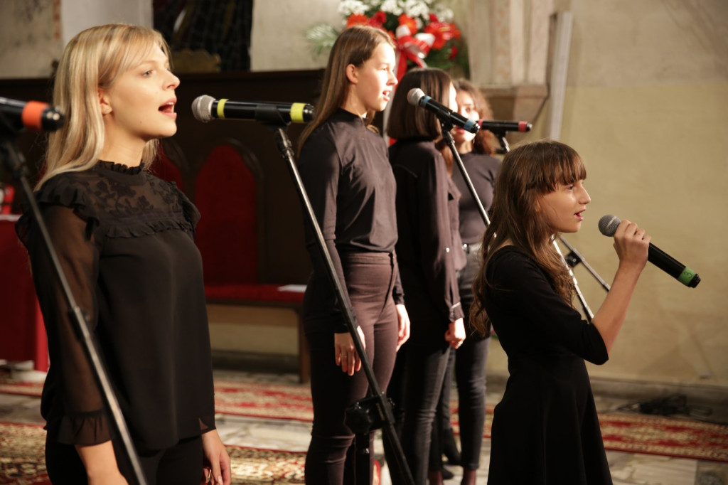 Małgorzata Jaźwa z Namysłowa zdobywczynią Grand Prix. Fotorelacja z Festiwalu 