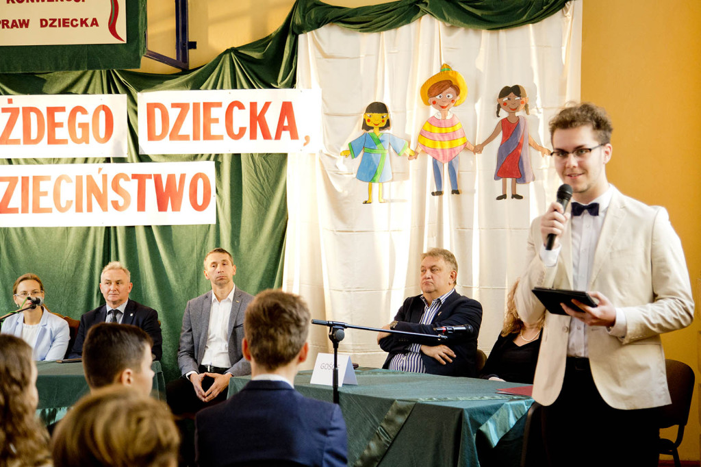 Dla każdego dziecka, dzieciństwo! O Prawach Dziecka w Publicznej Szkole Podstawowej nr 6 w Brzegu
