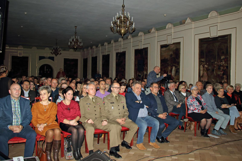 Magiczna noc w muzeum