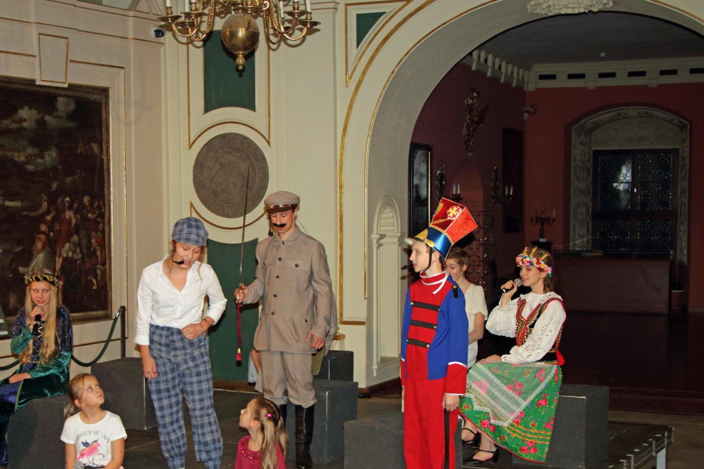 Magiczna noc w muzeum