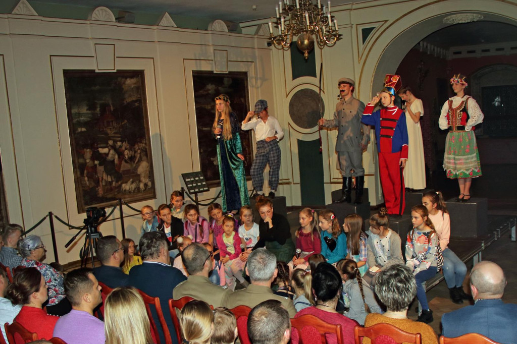 Magiczna noc w muzeum