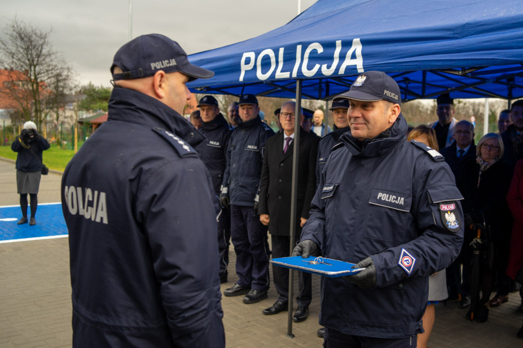 Otwarto nowy komisariat w Grodkowie. Wzrośnie bezpieczeństwo mieszkańców Grodkowa [zdjęcia]