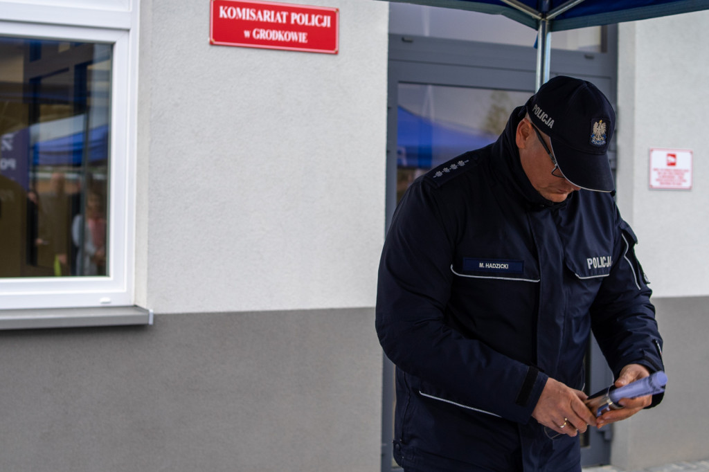 Otwarto nowy komisariat w Grodkowie. Wzrośnie bezpieczeństwo mieszkańców Grodkowa [zdjęcia]