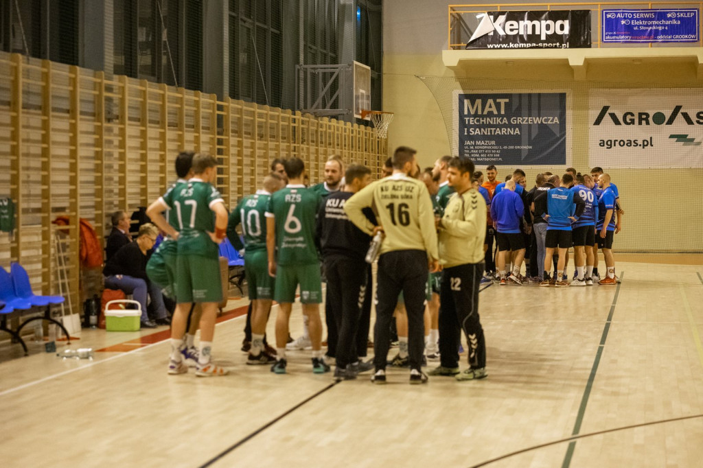 Olimp kolejny raz kończy spotkanie po rzutach karnych! Dwa punkty pozostają w Grodkowie
