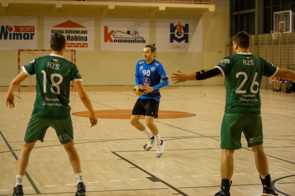 Olimp kolejny raz kończy spotkanie po rzutach karnych! Dwa punkty pozostają w Grodkowie