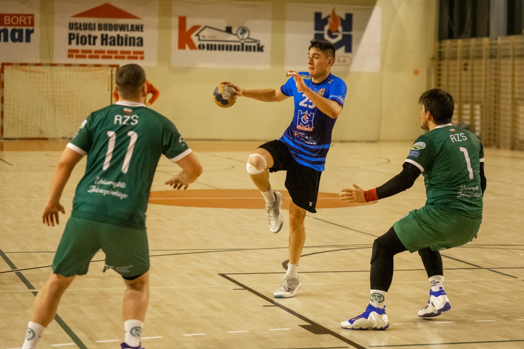 Olimp kolejny raz kończy spotkanie po rzutach karnych! Dwa punkty pozostają w Grodkowie