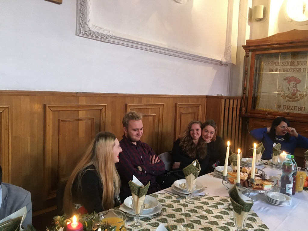 Wigilia Samorządu Uczniowskiego w ZSB w Brzegu