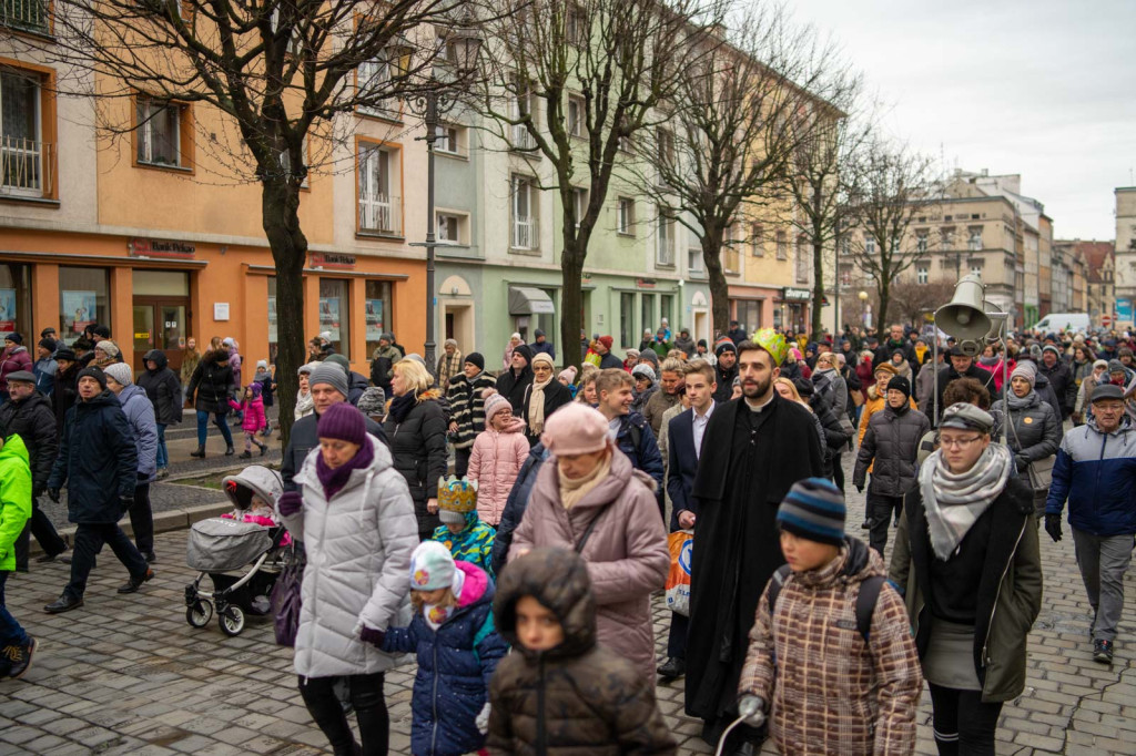 VII Orszak Trzech Króli w Brzegu [fotorelacja]
