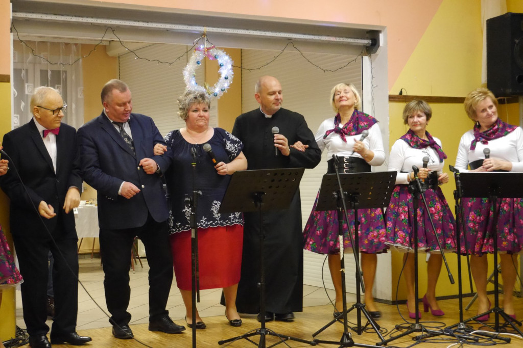 Radosne kolędowanie w Dobrzyniu [fotorelacja]