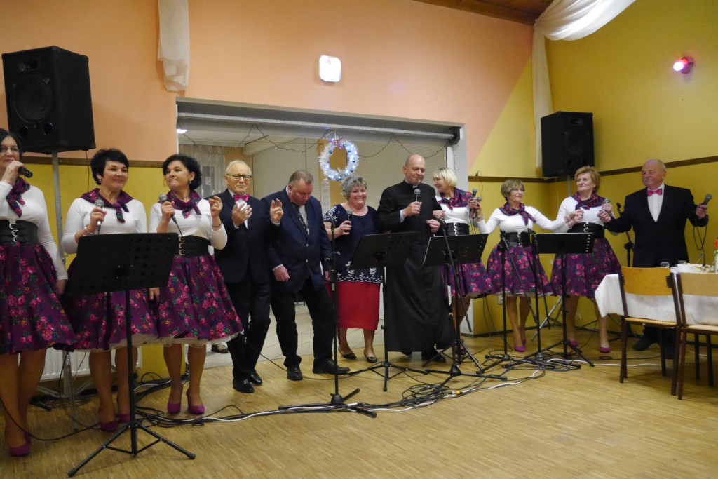 Radosne kolędowanie w Dobrzyniu [fotorelacja]