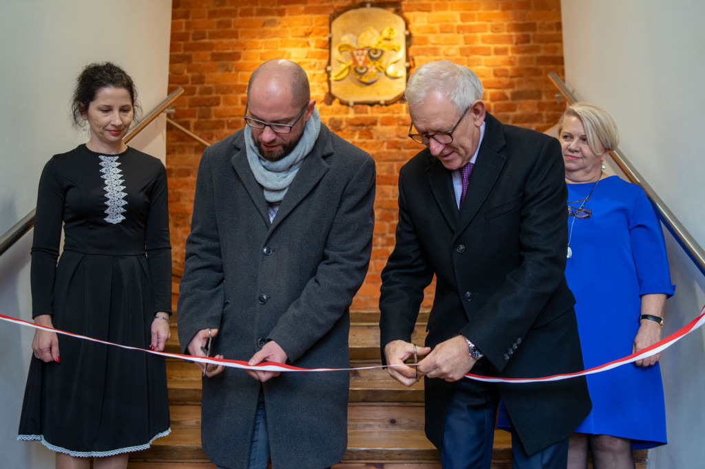 Ratusz w Grodkowie oficjalnie oddany do użytku po renowacji wnętrz