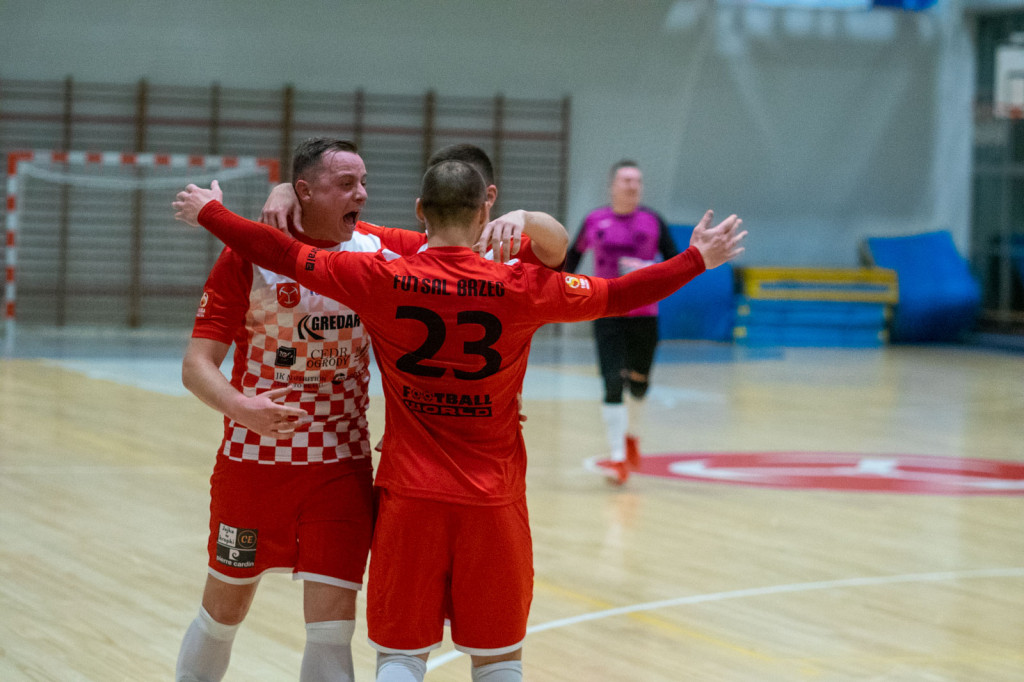 Remis Lidera z Wiceliderem. Podział punktów w Brzegu [zdjęcia]