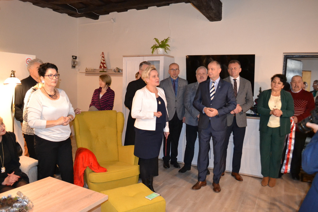 Klub Seniora w Lewinie Brzeskim otwarty